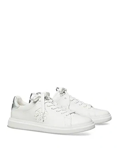 Tory Burch Double T Howell Court Sneaker In Titanium White/spark Gold