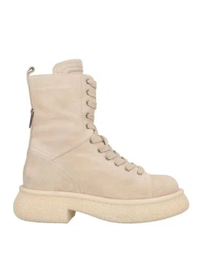 Tosca Blu Studio Woman Ankle Boots Beige Size 7 Leather In Sand