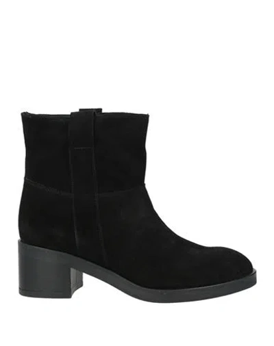 Tosca Blu Studio Woman Ankle Boots Black Size 7 Leather