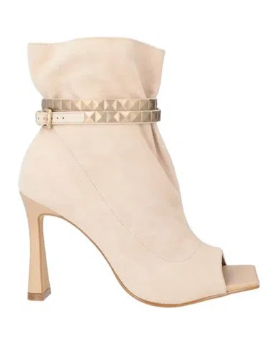 Tosca Blu Woman Ankle Boots Beige Size 6 Leather In Pink