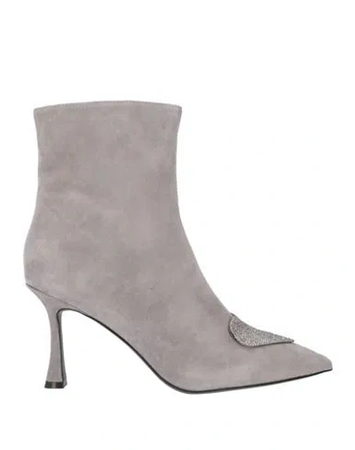 Tosca Blu Woman Ankle Boots Grey Size 10 Leather In Multi