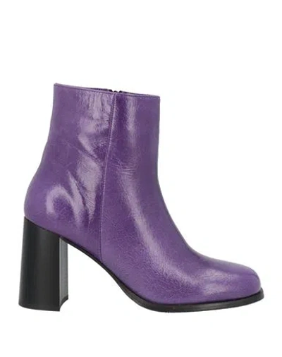 Tosca Blu Woman Ankle Boots Purple Size 7 Leather In Multi