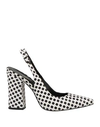 Tosca Blu Woman Pumps White Size 8 Leather In Black