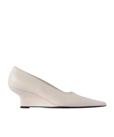 TOTÊME 55MM SHARP NAPPA WEDGE PUMPS