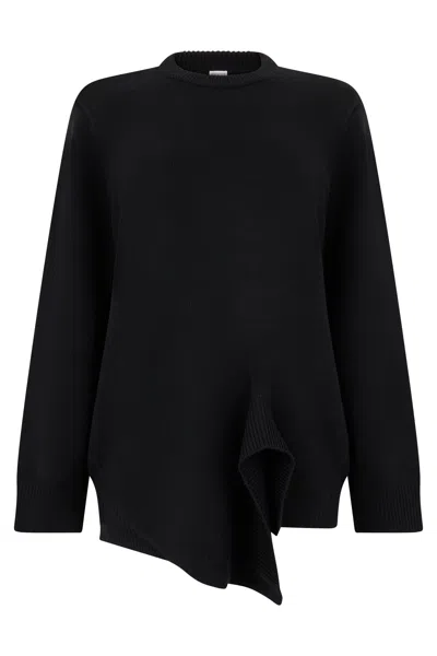 Totême Asymmetric Hem Cashmere Blend Sweater With Ribbed Finishes In Black