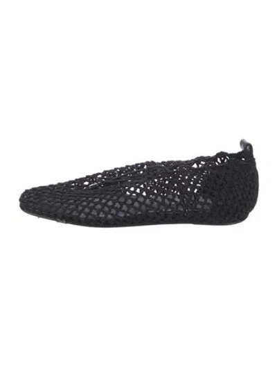 Pre-owned Totême Ballet Flats In Black