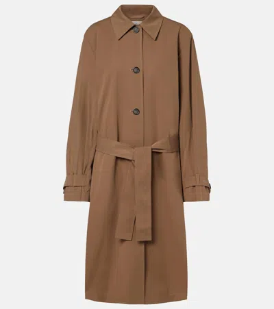 Totême Belted Cotton Trench Coat In Brown