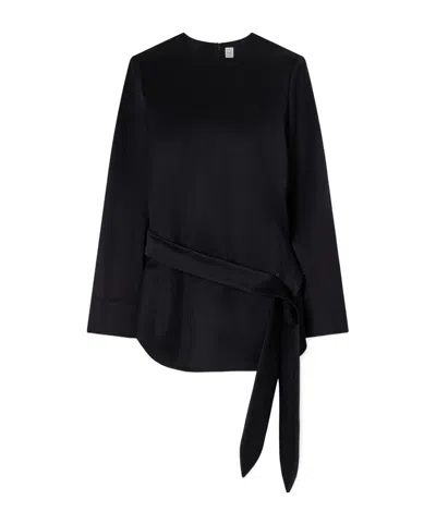 Totême Belted Long-sleeve Top In Black