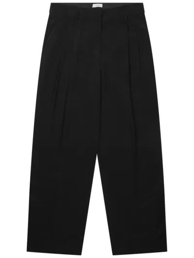 Totême Black Straight Pleated Pants