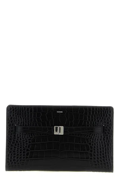 Totême Borsa A Tracolla 'belted Leather' In Black