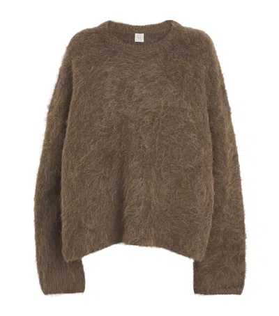 Totême Brushed Alpaca-blend Sweater In Brown