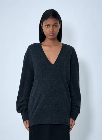 Totême Cashmere Sweater In Black