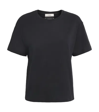 Totême Toteme Classic T-shirt In Black