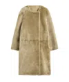 Totême Knee Length Shearling Coat And Pockets In Multi