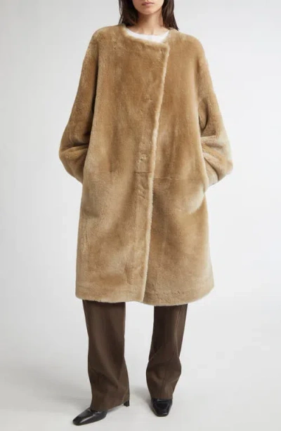 TOTÊME TOTEME COLLARLESS GENUINE SHEARLING COAT