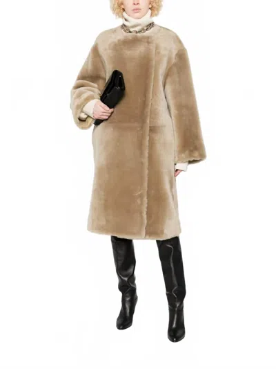 TOTÊME COLLARLESS SHEARLING COAT IN RYE