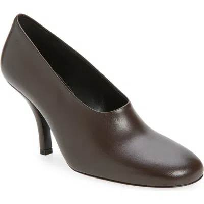 Totême Toteme Contour Pump In Brown