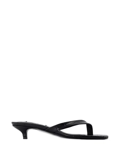 Totême Croc-effect Leather Sandals In Black