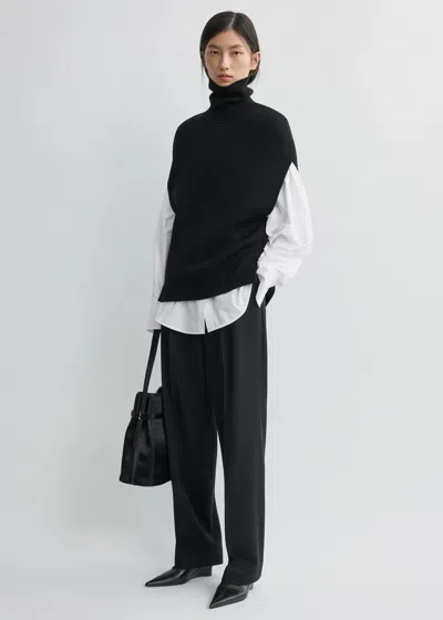 TOTÊME DOUBLE-KNIT CAPE KNIT BLACK