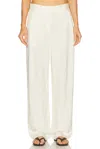 Totême Double Pleat Straight Trouser In White