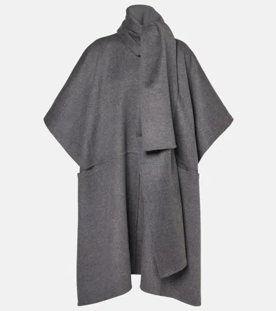 Totême Toteme Doublé Scarf Coat Clothing In Gray