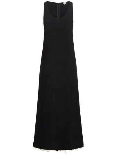 Totême Elegant Long Black Dress For Any Occasion