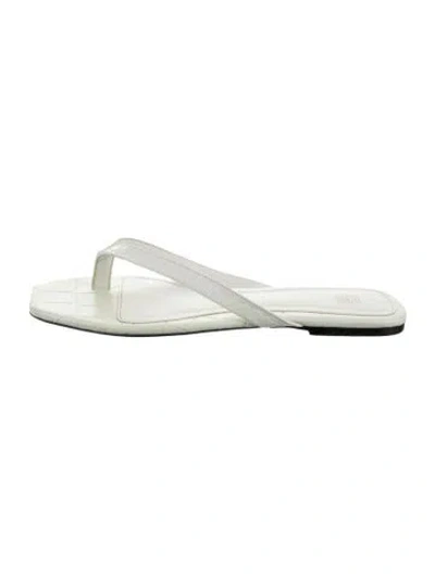 Pre-owned Totême Embossed Leather Flip Flops In White