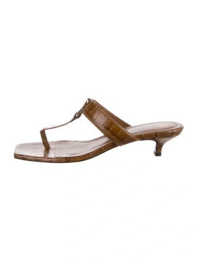 Pre-owned Totême Embossed Leather T-strap Sandals In Neutral
