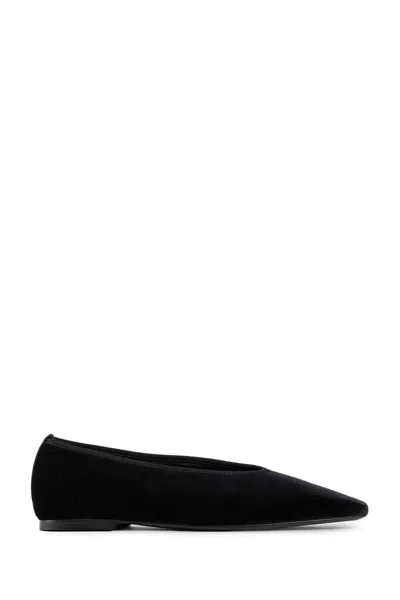 Totême Toteme Flats In Black