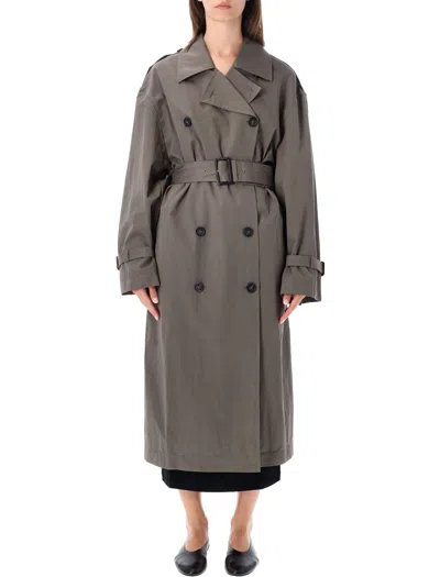 Totême Toteme Garment-washed Cotton Crisp Summer Trench With Detachable Belt In Beige
