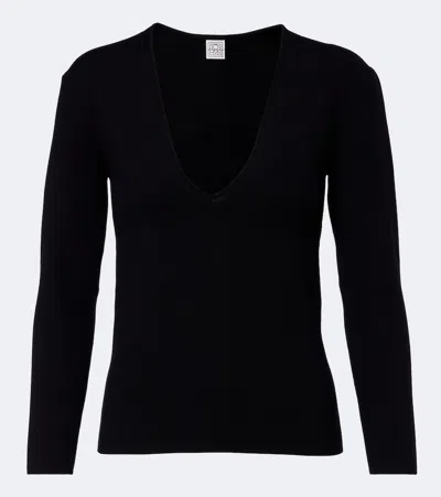 Totême Knitted Sweater In Black