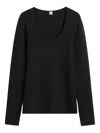 Totême Long-sleeved Sweater In Black