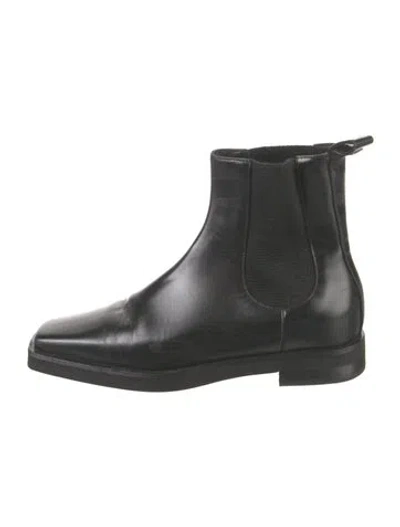 Pre-owned Totême Leather Chelsea Boots In Black