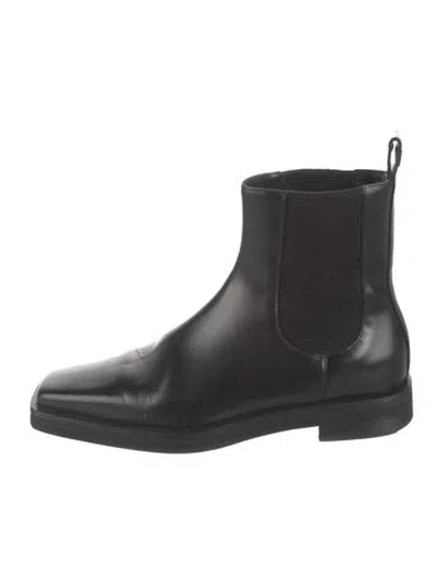Pre-owned Totême Leather Chelsea Boots In Black
