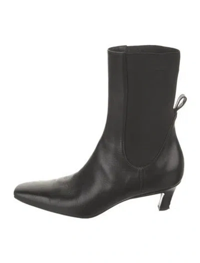 Pre-owned Totême Leather Chelsea Boots In Black