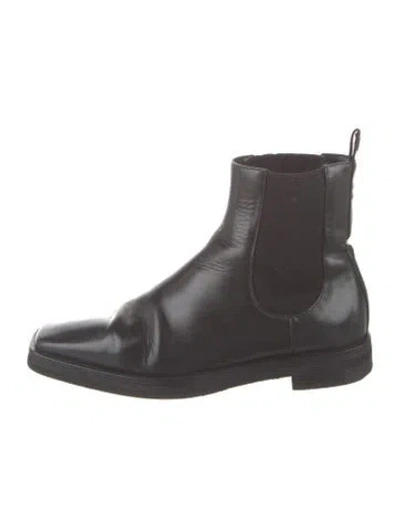 Pre-owned Totême Leather Chelsea Boots In Black