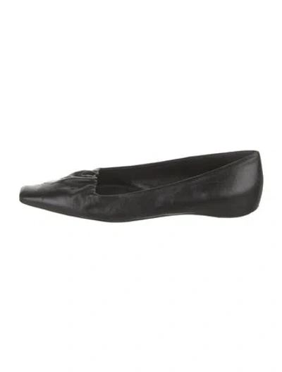 Pre-owned Totême Leather Flats In Black