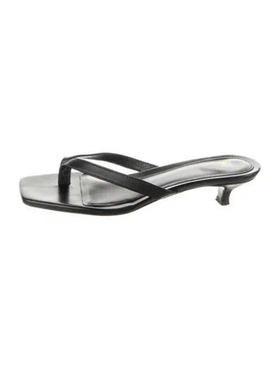Pre-owned Totême Leather Flip Flops In Black