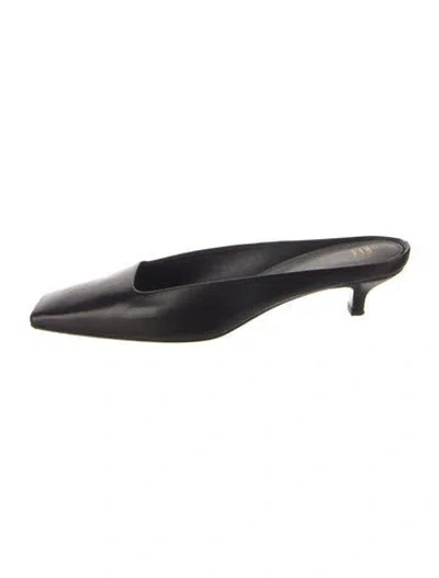 Pre-owned Totême Leather Mules In Black