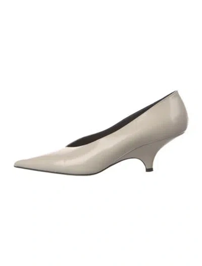 Pre-owned Totême Leather Pumps In Neutral