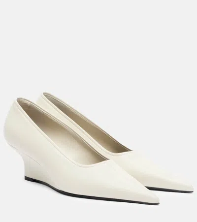 TOTÊME LEATHER WEDGES