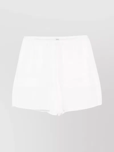 TOTÊME LIGHTWEIGHT SUMMER SHORTS FEATURING POCKETS