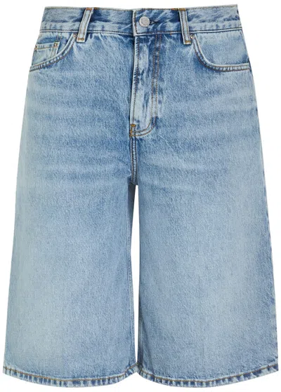 Totême Toteme Longline Denim Board Shorts In Blue