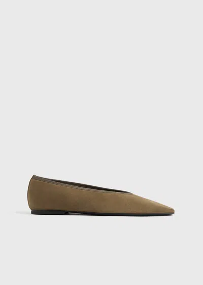 Totême Minimalist Suede Ballerinas Hazel In Brown
