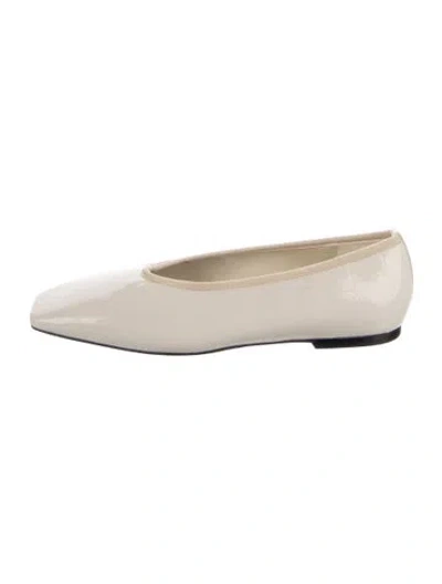 Pre-owned Totême Patent Leather Ballet Flats In Neutral