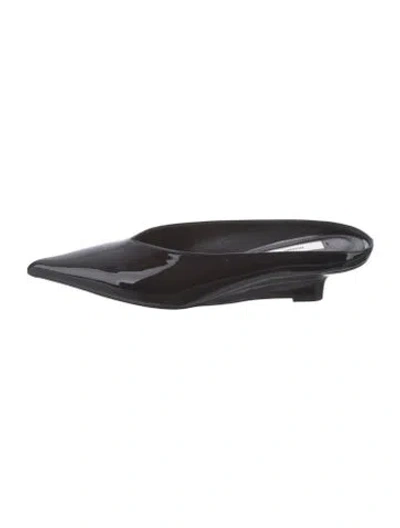 Pre-owned Totême Patent Leather Mules In Black