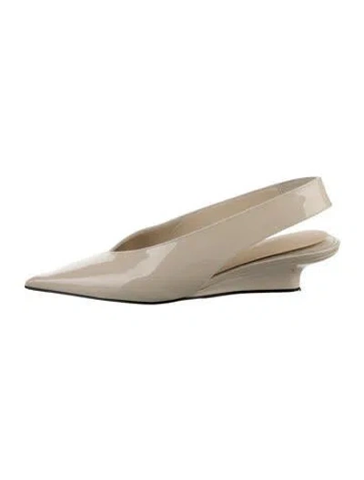 Pre-owned Totême Patent Leather Slingback Pumps In Neutral