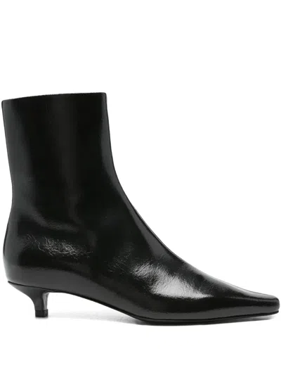 Totême Stiefel Mit Spitzer Kappe In Black