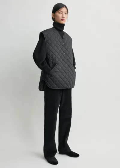 Totême Quilted Vest Black In Gray