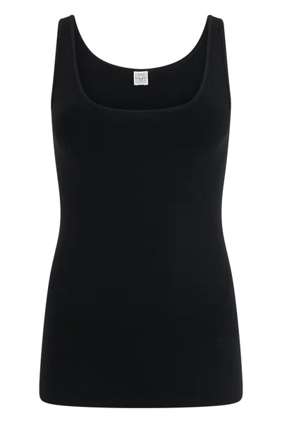 Totême Ribbed Fitted Tank Top In Black